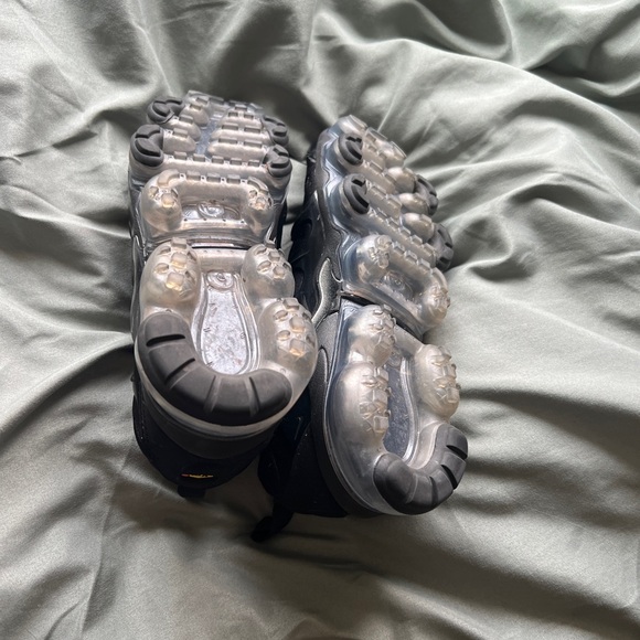 Nike Vapormax - Picture 4 of 4